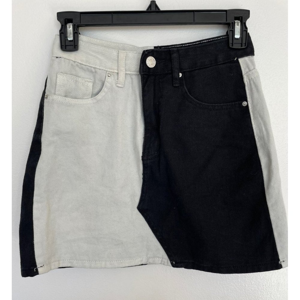 Denim shein Skirt half black and white
